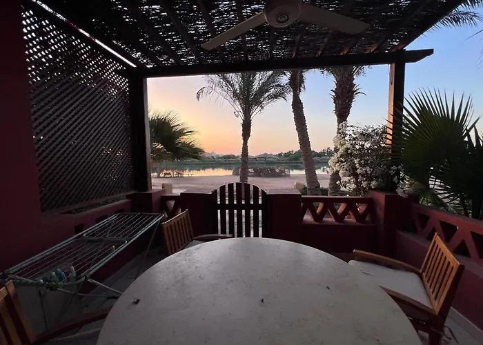 Tatil Evi West Golf Beautiful Townhouse *